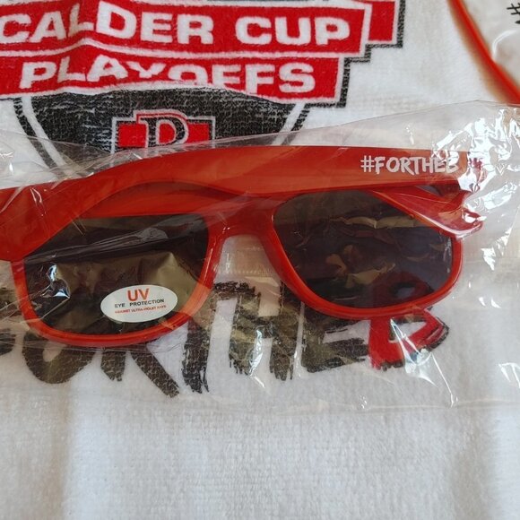 Belleville Senators Merch Beach Ball Towel and Sun Glasses AHL - Picture 2 of 3